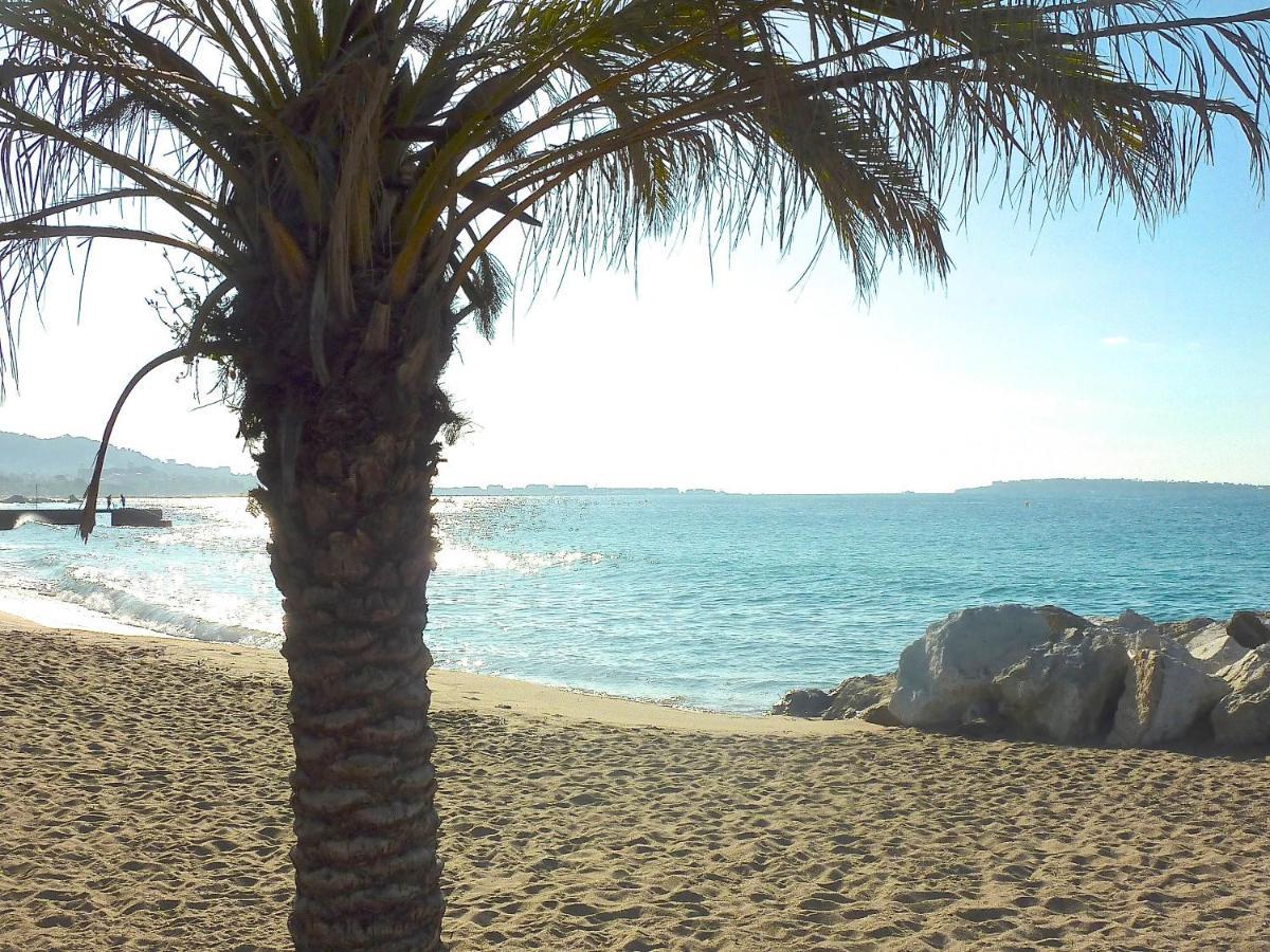Magnifique "Gite De La Garoupe" Au Cap D'Antibes A 300M Des Plages Buitenkant foto